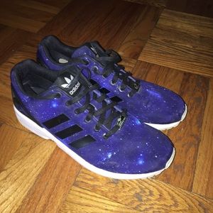 Adidas Sneakers